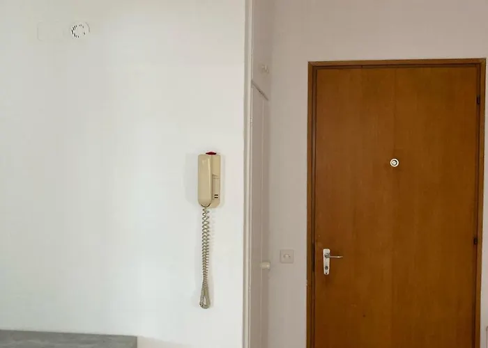 Lägenhet Condomino Stella